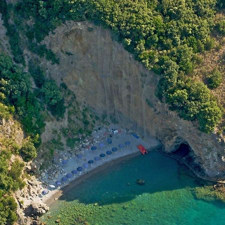 La Francesca Sud Un Villaggio"Glamping" Scario Dış mekan fotoğraf