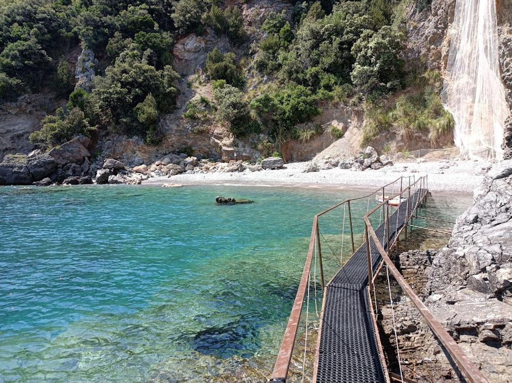 La Francesca Sud Un Villaggio"Glamping" Scario Dış mekan fotoğraf