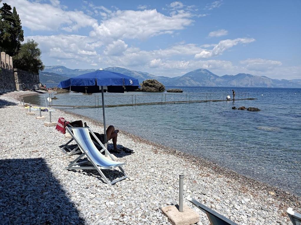 La Francesca Sud Un Villaggio"Glamping" Scario Dış mekan fotoğraf